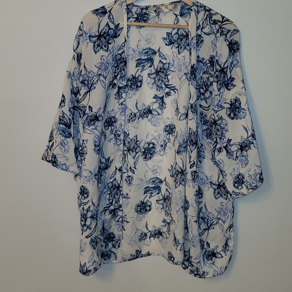Pink Rose Vintage Floral Top